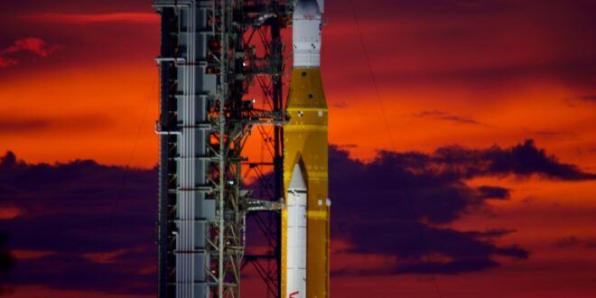 NASA, Meta and Tech Shops Bring Artemis Launch to Global Audiences